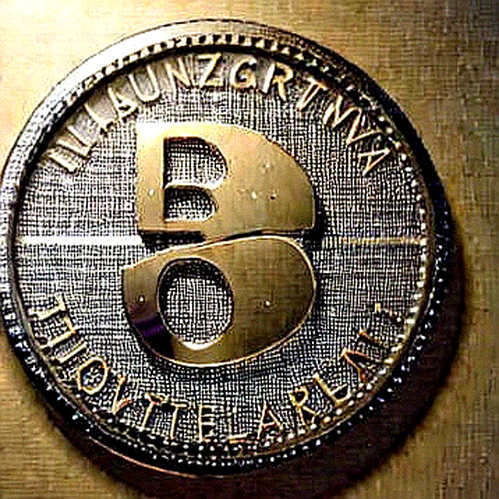 The Dollar’s 0.83% Slide: A Smart Contract Autopsy of the Liquidity Drain